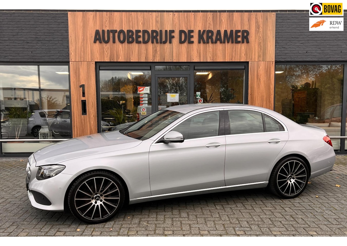 Mercedes-Benz E-klasse - 200 Prestige Plus BTW Auto - AutoWereld.nl