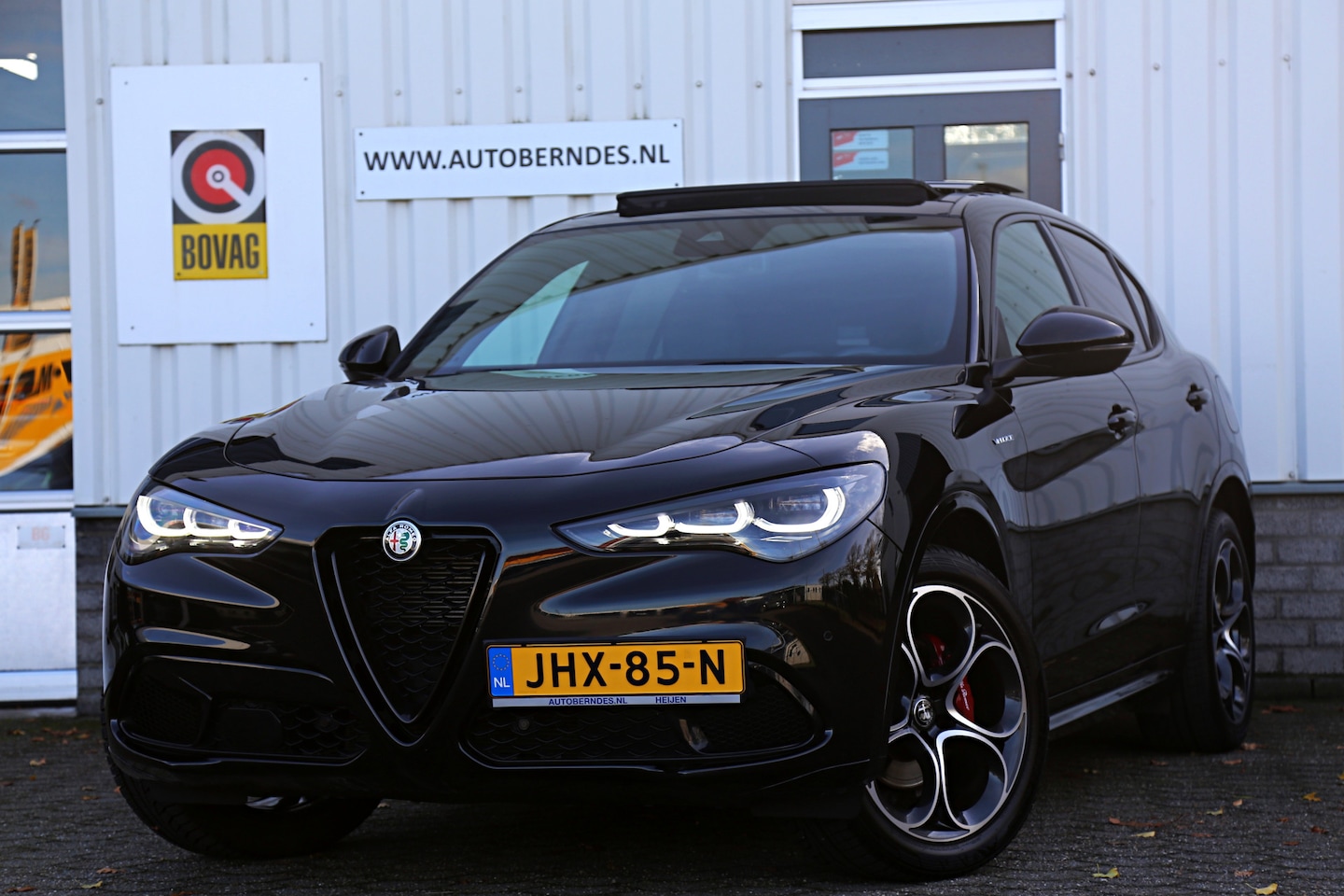 Alfa Romeo Stelvio - 2.0 T 280PK GME AWD Veloce*Perfect Alfa onderh.*1ste Eig.*Fabrieksg.*BTW*Pano/Black Pack/H - AutoWereld.nl