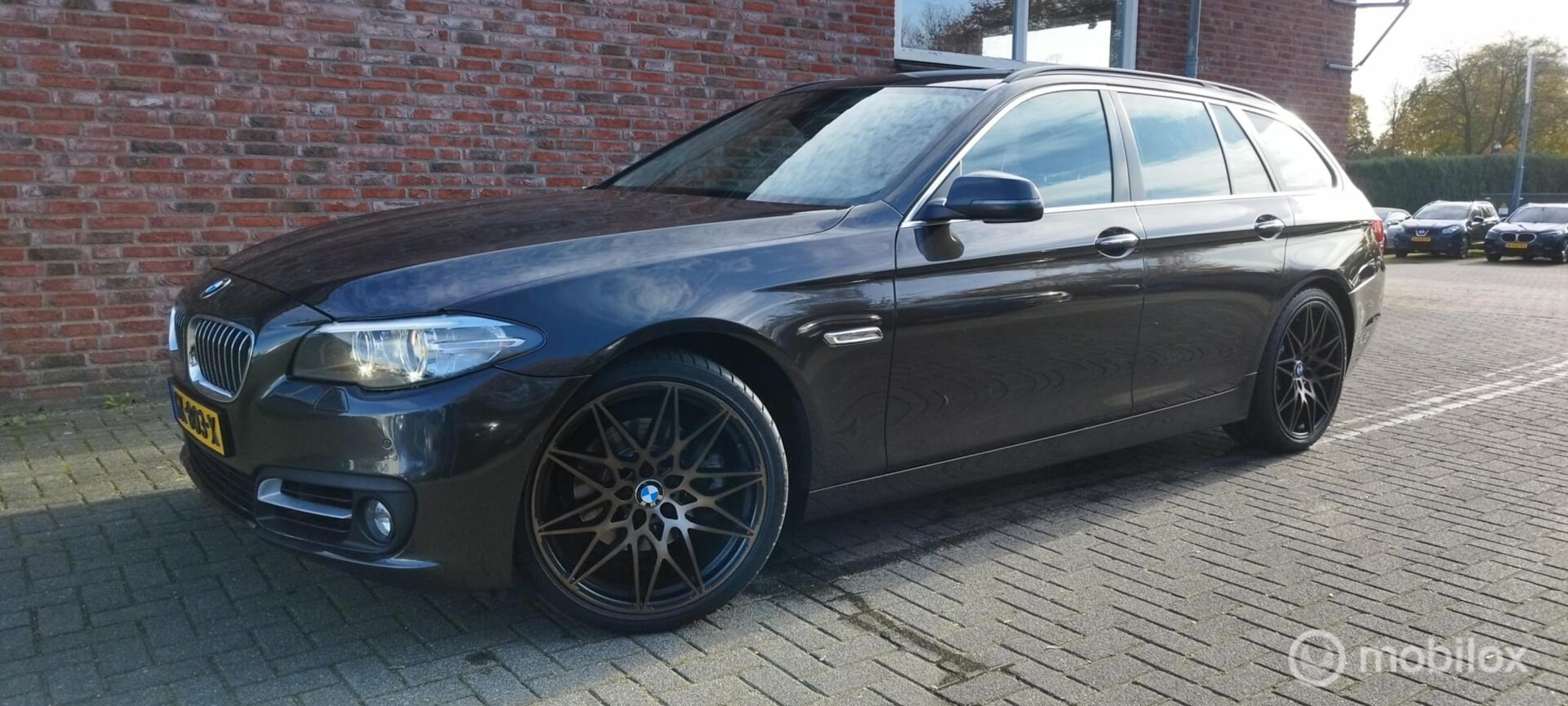 BMW 5-serie Touring - 520d High Executive 520d High Executive - AutoWereld.nl