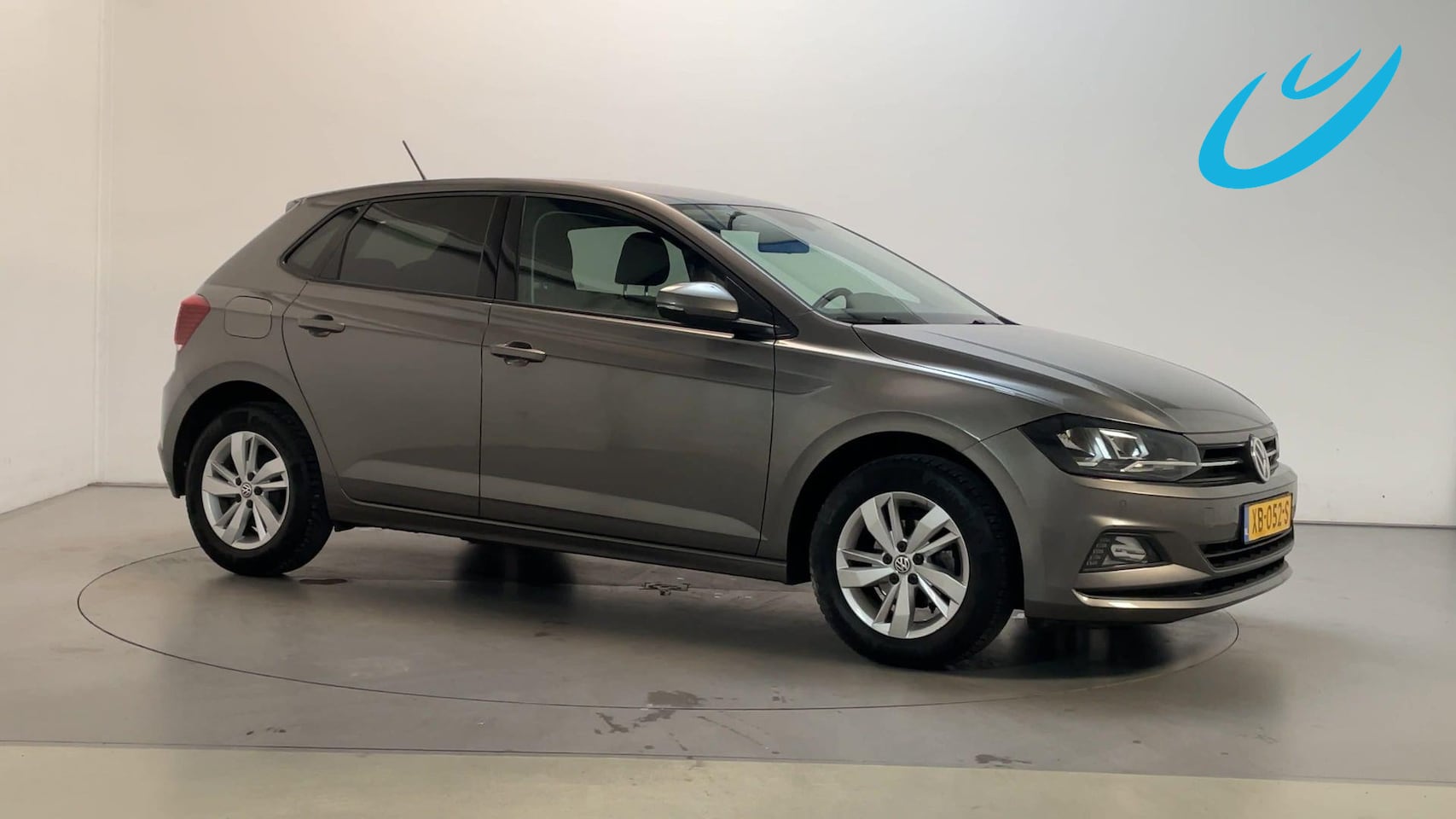 Volkswagen Polo - 1.0 TSI DSG Comfortline Navigatie Parkeersensoren Climate Control - AutoWereld.nl