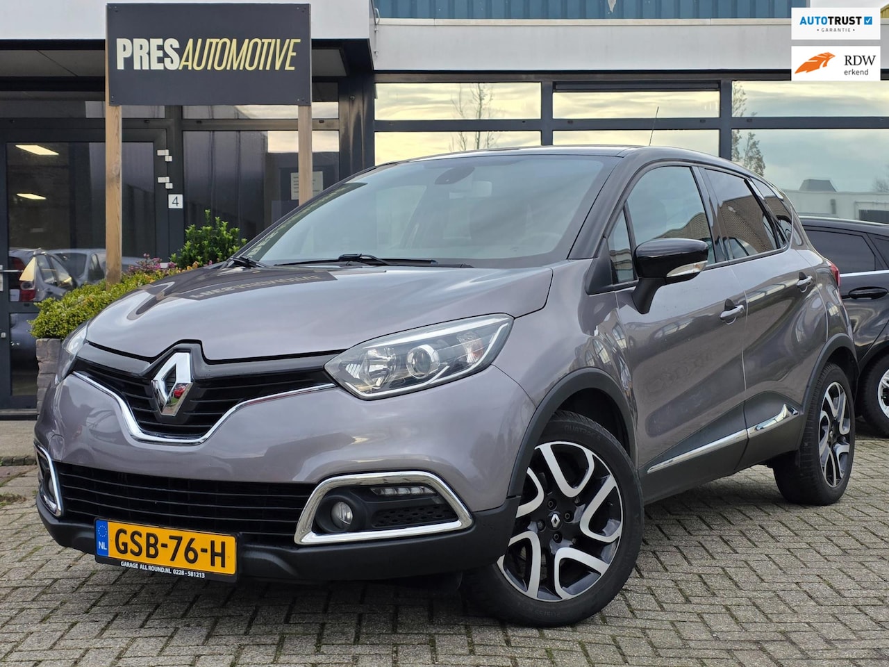 Renault Captur - 1.2 TCe Helly Hansen |CLIMA|CRUISE|NAVI|CAM - AutoWereld.nl