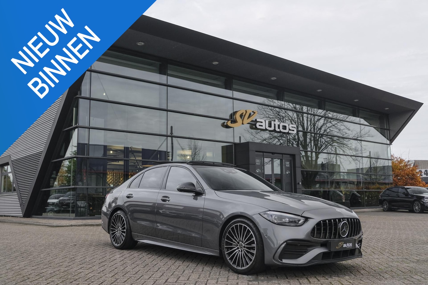 Mercedes-Benz C-klasse - C300 AMG 258pk Panoramadak Burmester 3d Digital light Distronic+ Stuurassistent 360 camera - AutoWereld.nl