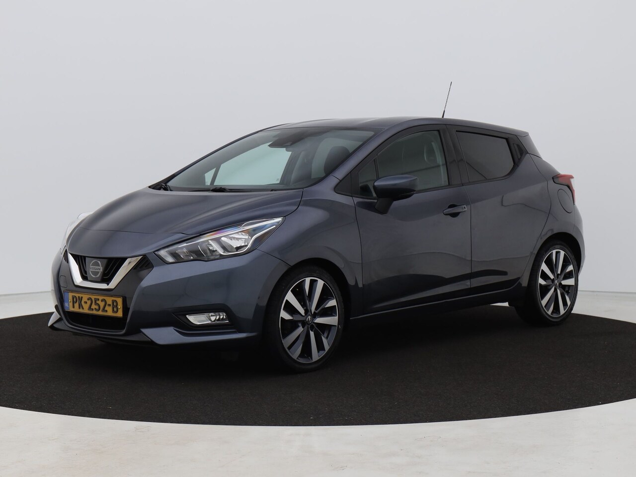 Nissan Micra - 0.9 IG-T Tekna | CAMERA | KEYLESS - AutoWereld.nl