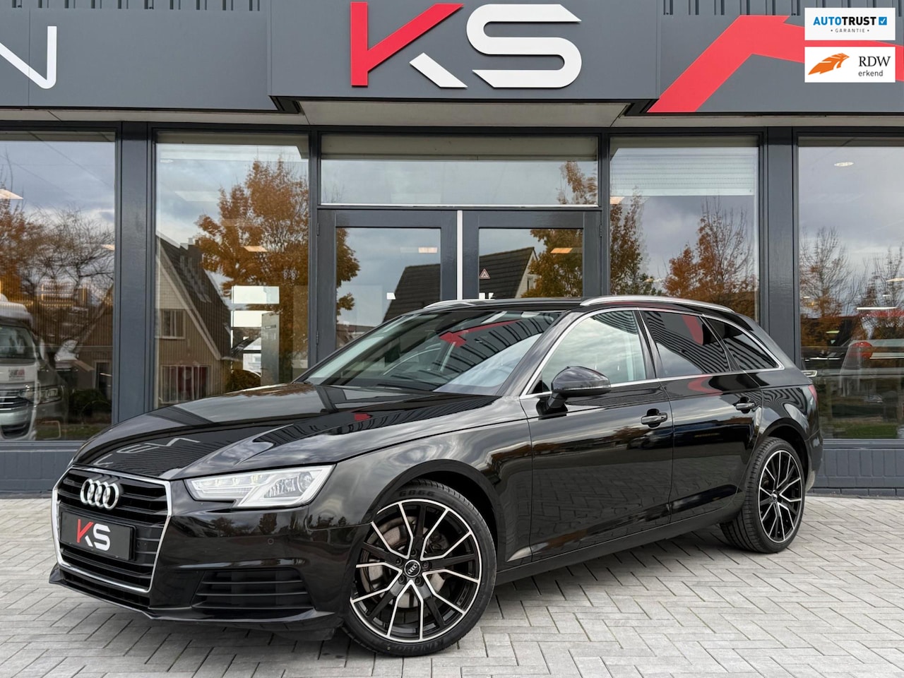 Audi A4 Avant - 1.4 TFSI Pro Line Automaat Navi camera 19inch - AutoWereld.nl