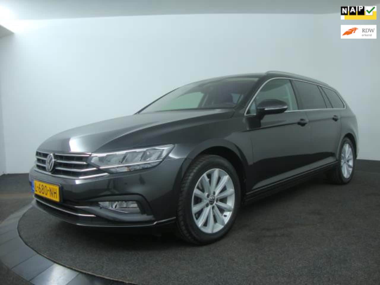 Volkswagen Passat Variant - 1.5 TSI Business 1.5 TSI Business ( Automaat ) - AutoWereld.nl