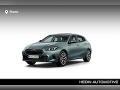 BMW 1-serie - 120 Innovation Pack | Stuurwielrand verwarm | Harman Kardon | Glazen Panoramadak