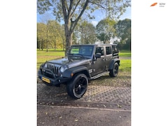 Jeep Wrangler Unlimited - 3.6 Sahara