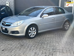 Opel Vectra - 1.8-16V Cosmo airco APK 1-2-2026