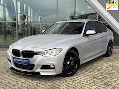 BMW 3-serie - 328i High Executive M SPORT 245pk Panoramadak / Head Up Display / NIEUWE MOTOR