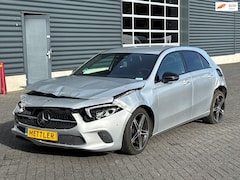Mercedes-Benz A-klasse - 200 Launch Edition Premium, apple carplay, burmester