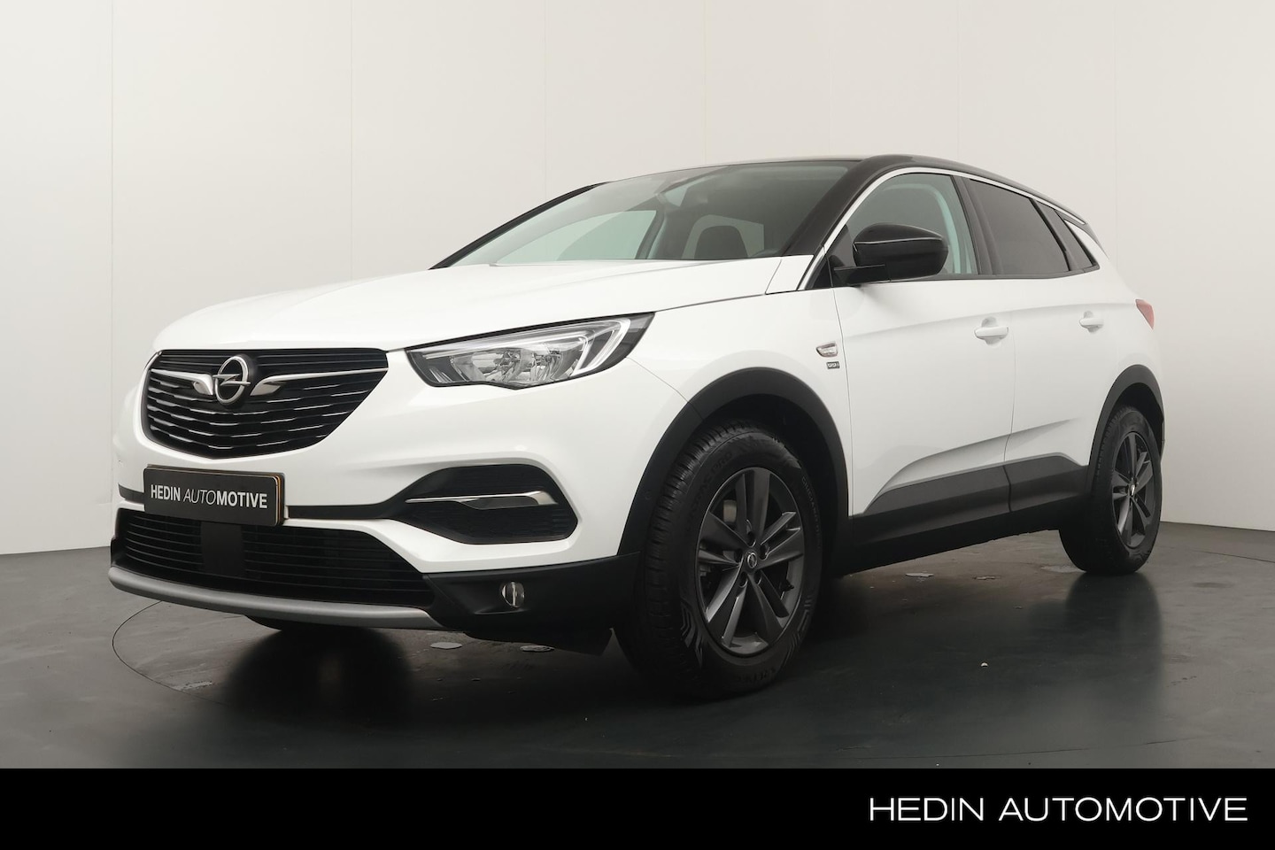 Opel Grandland X - 1.2 Turbo Edition 2020 Climate control | Apple Carplay/Android Auto | Navigatie | Parkeers - AutoWereld.nl