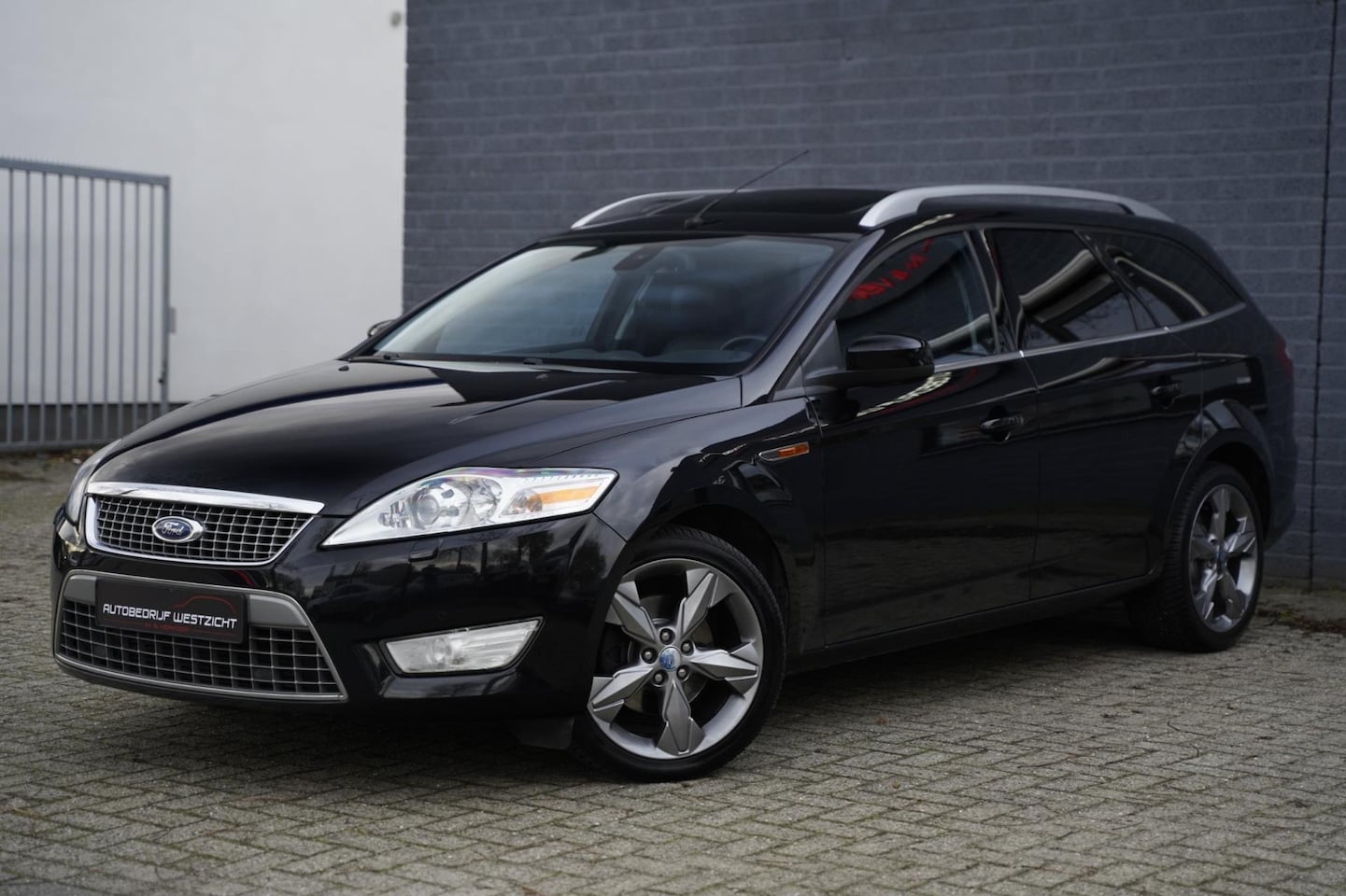 Ford Mondeo Wagon - 2.0 SCTi Titanium 2.0 SCTi Titanium 203pk, Automaat, Navi - AutoWereld.nl