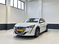 Peugeot e-208 - EV Allure 50 kWh| 3 Fase |SOH % | Apple Carplay/ Android Auto| Navigatie| Camera |