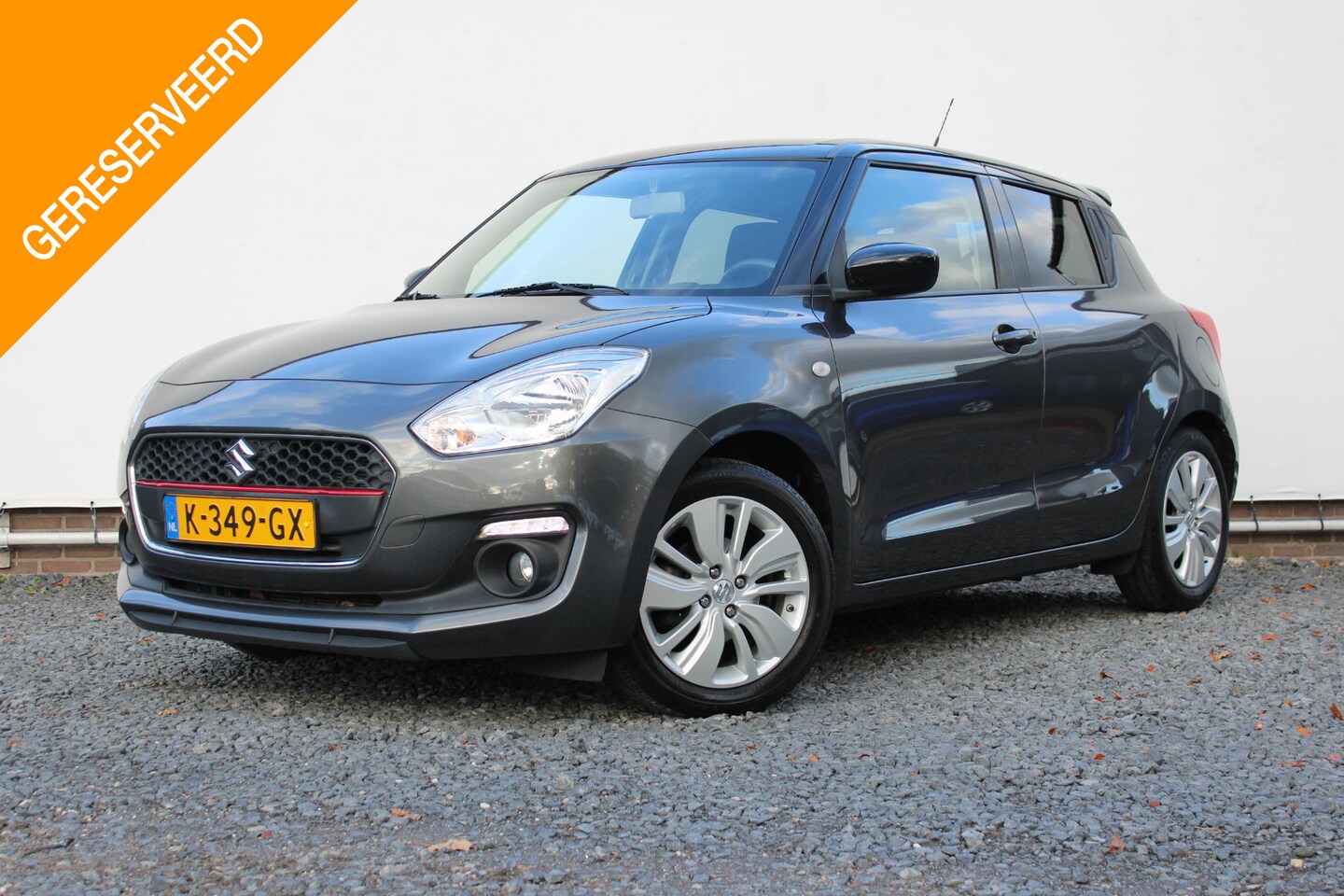 Suzuki Swift - 1.2 Select Smart Hybrid 1.2 Select Smart Hybrid , GT- Pakket en maar 20000 km!! - AutoWereld.nl