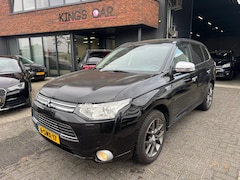 Mitsubishi Outlander - 2.0 PHEV Instyle XENON Schuifdak Leder compleet onderhouden NAP