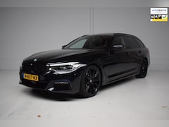 BMW 5-serie Touring - 520i M-SPORT ORG.NED / NAP / PANORAMADAK / 360CAMERA / HARMAN-KARDON / NAPPA / HEAD-UP