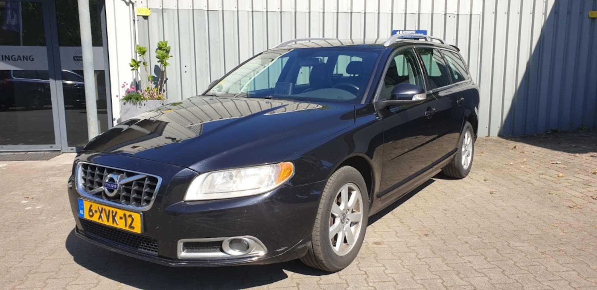 Volvo V70 - 2.0 D3 MOMENTUM  5 cylinder - AutoWereld.nl
