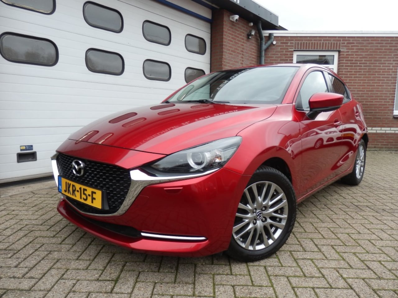 Mazda 2 - 1.5 SKYACT-G LUXURY / automaat / 16 inch alu / Head-up display - AutoWereld.nl