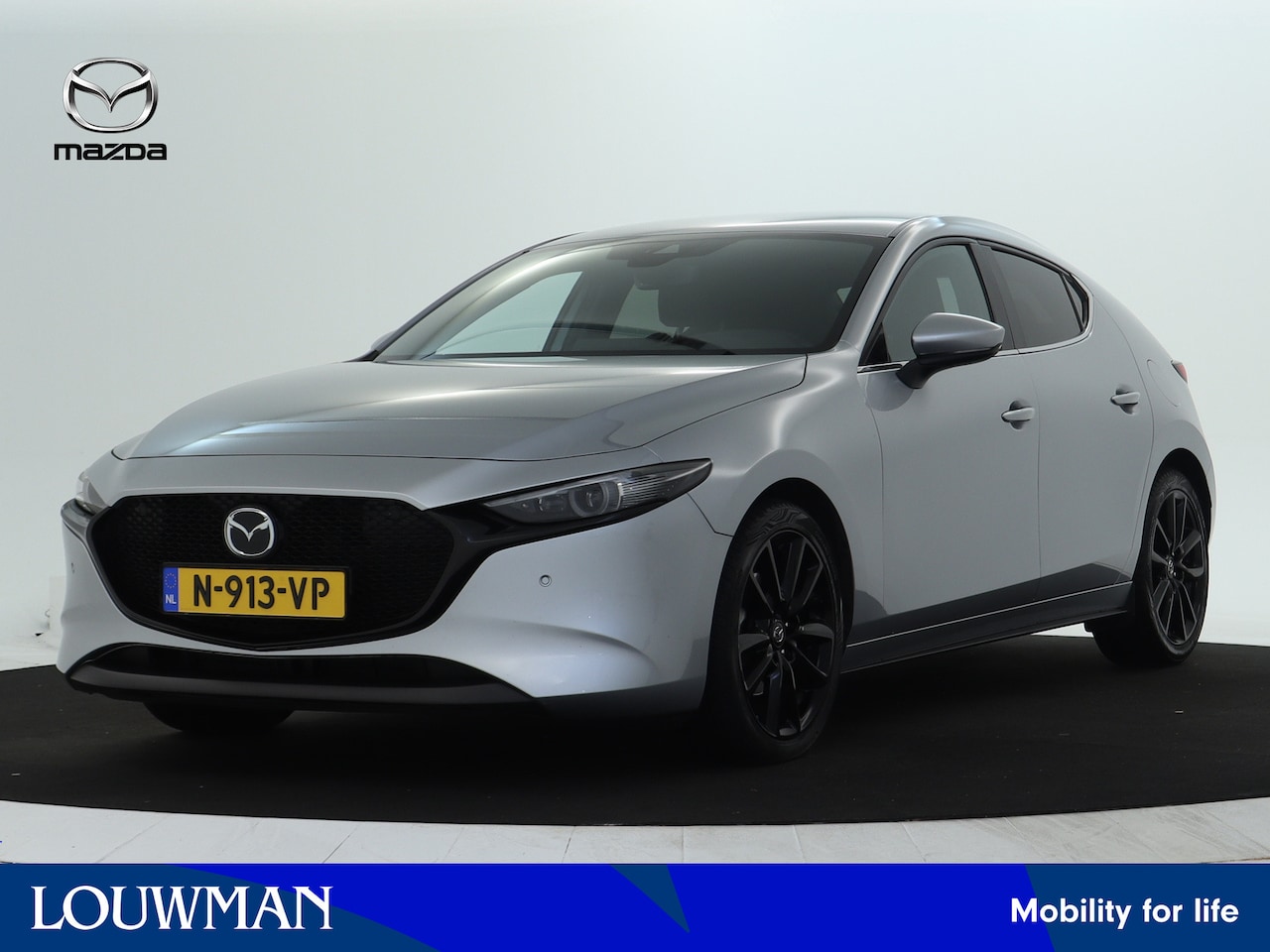 Mazda 3 - 2.0 e-SkyActiv-X M Hybrid 180 Luxury | Trekhaak | BOSE | Leder | - AutoWereld.nl