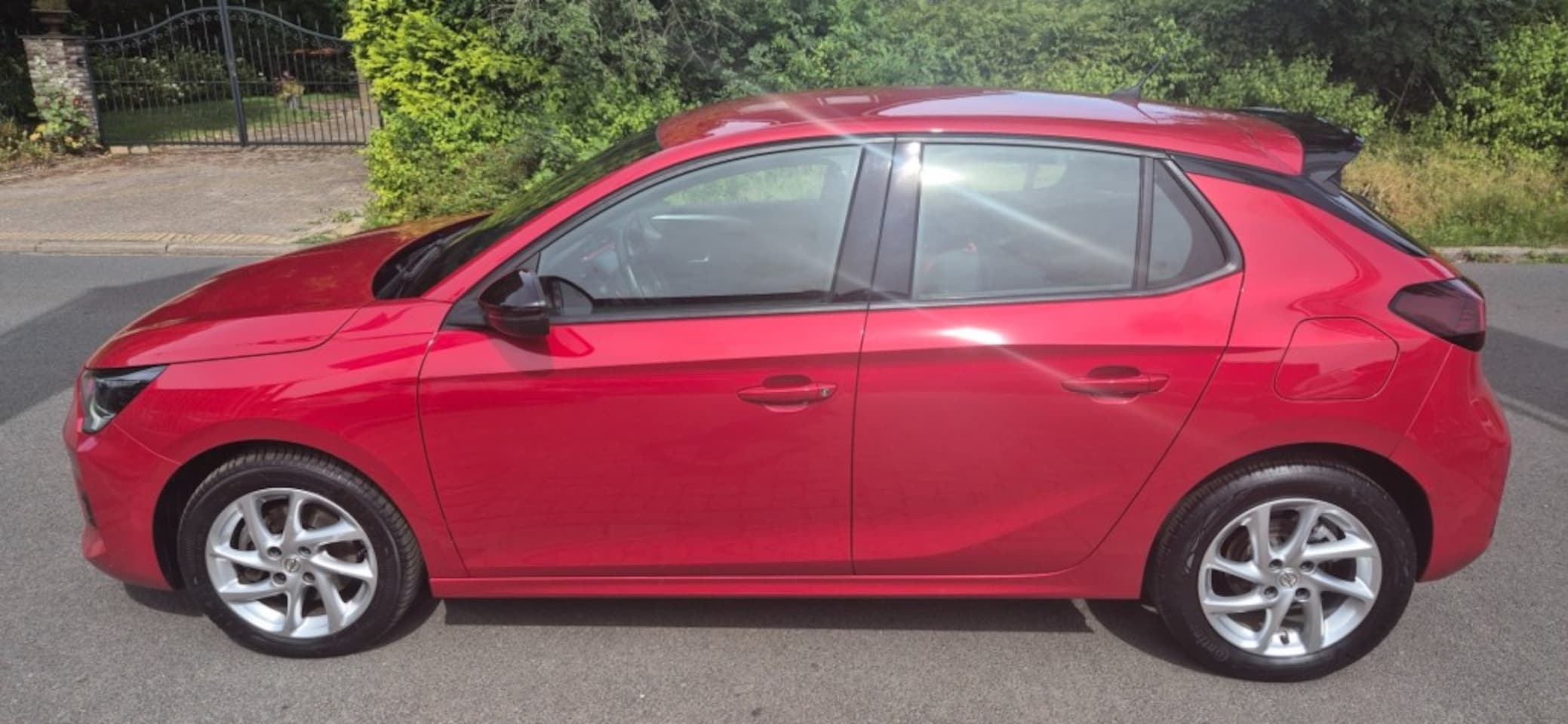 Opel Corsa - 1.2 GS Line*apple Carplay/android*cruise cotrol*automaat* - AutoWereld.nl