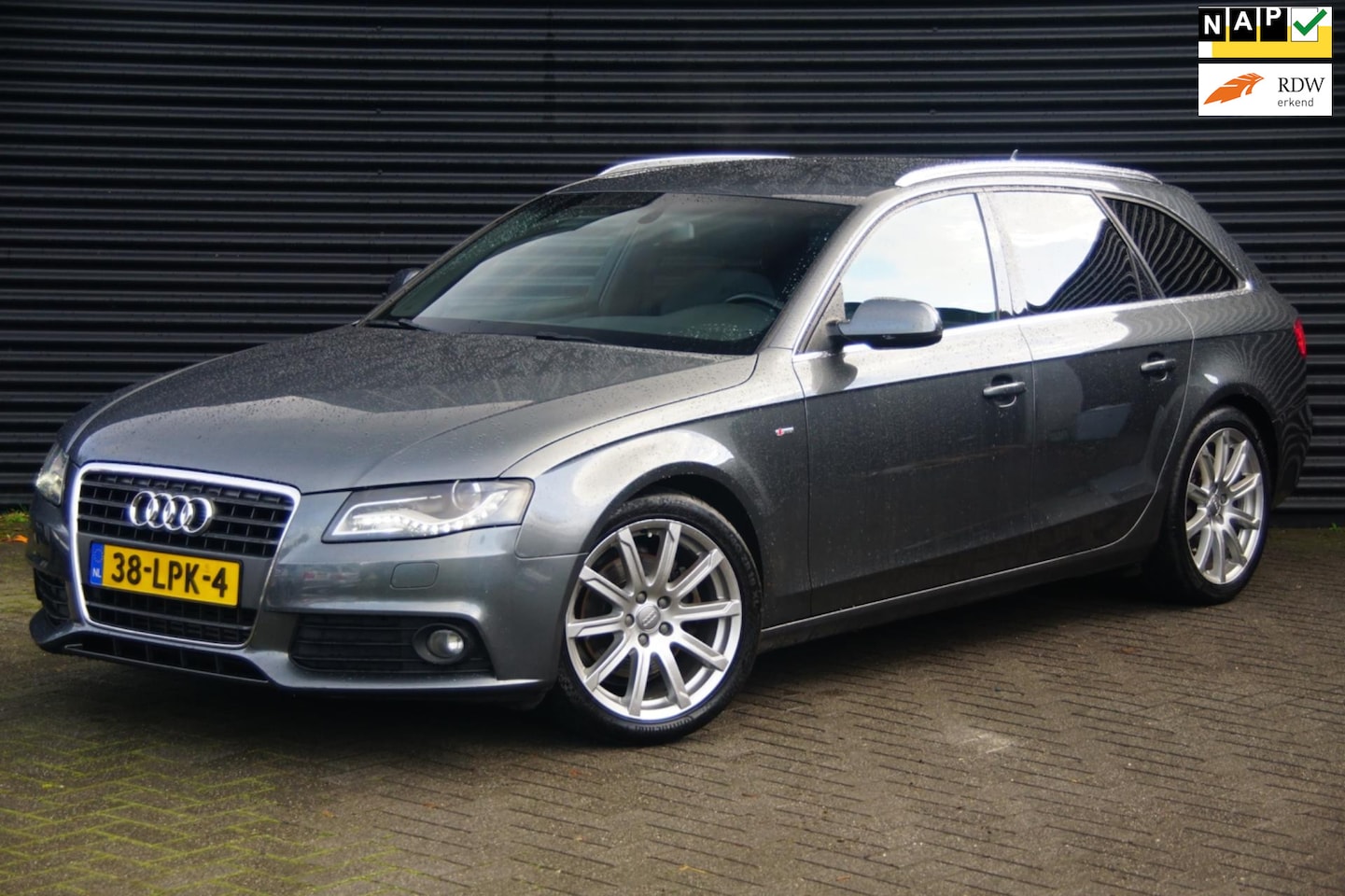 Audi A4 - 1.8 TFSI S edition| 1e eigenaar | Dealer onderhouden | Xenon | Navi | - AutoWereld.nl