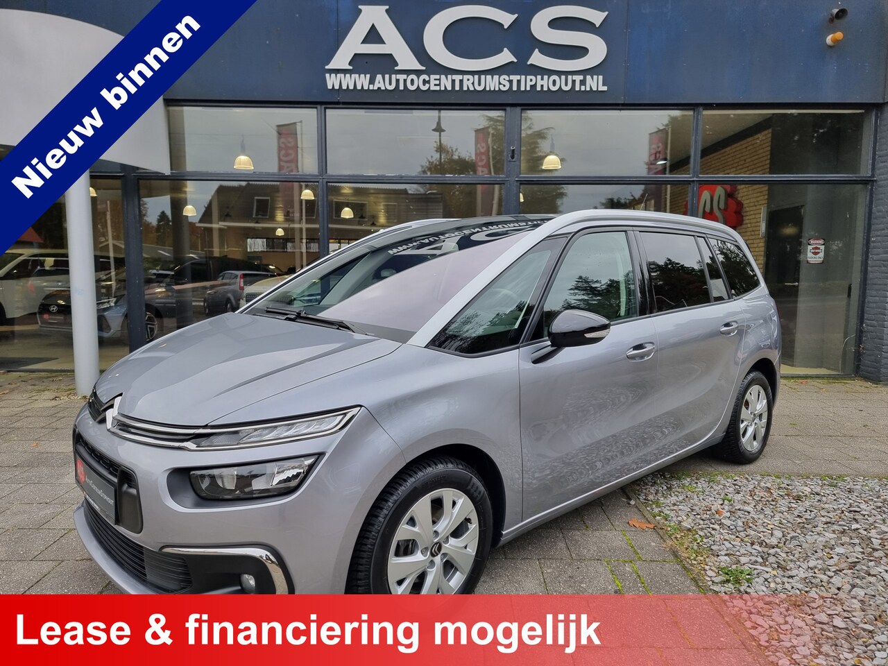 Citroën Grand C4 SpaceTourer - 1.2i Feel 131pk | 7-persoons | 2022 | Carplay | Camera | Zeer nette staat! - AutoWereld.nl