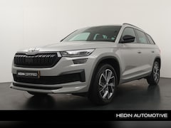 Skoda Kodiaq - 1.5 TSI Sportline Business 7p. Automaat | Trekhaak | Glazen schuifdak | Stoelverwarming |