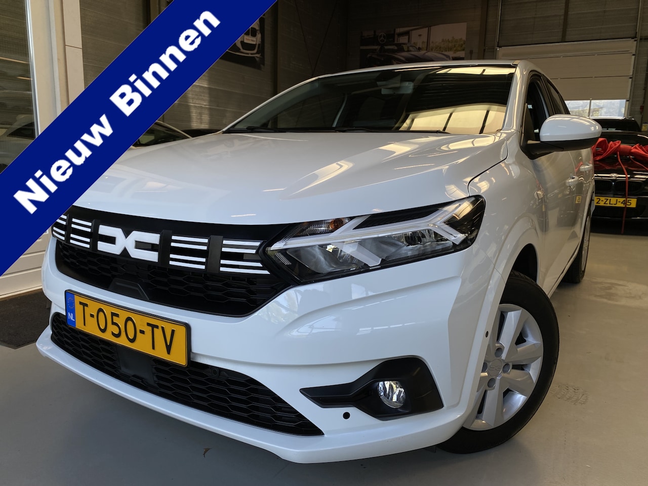 Dacia Sandero - 1.0 TCe 100 ECO-G Expression LPG, Camera, Carplay - AutoWereld.nl