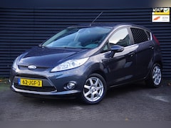 Ford Fiesta - 1.6 Ghia | Navi | Cruise | Trekhaak | Clima |