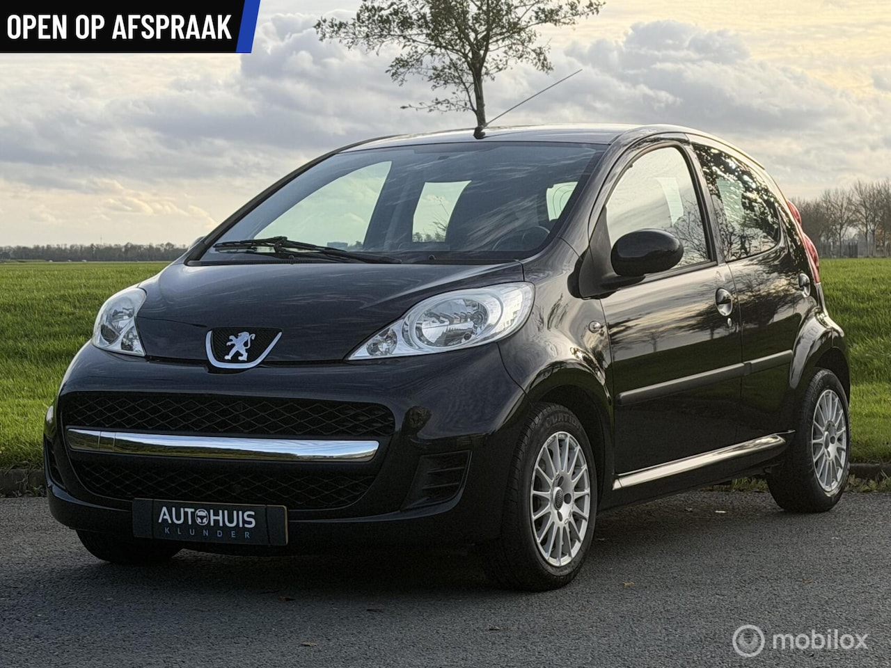 Peugeot 107 - 1.0-12V Urban Move | LEER | - AutoWereld.nl