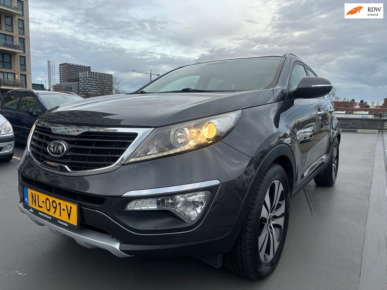 Kia Sportage - 1.6 GDI Pano Camera Cruise Stoelverwarming PDC LMV Trekhaak - AutoWereld.nl