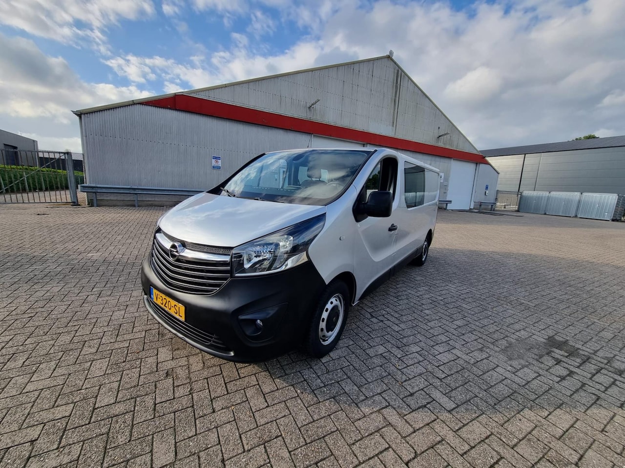 Opel Vivaro - 1.6 CDTI L2H1 DC Sport EcoFlexN DOUBELCABINA - AutoWereld.nl