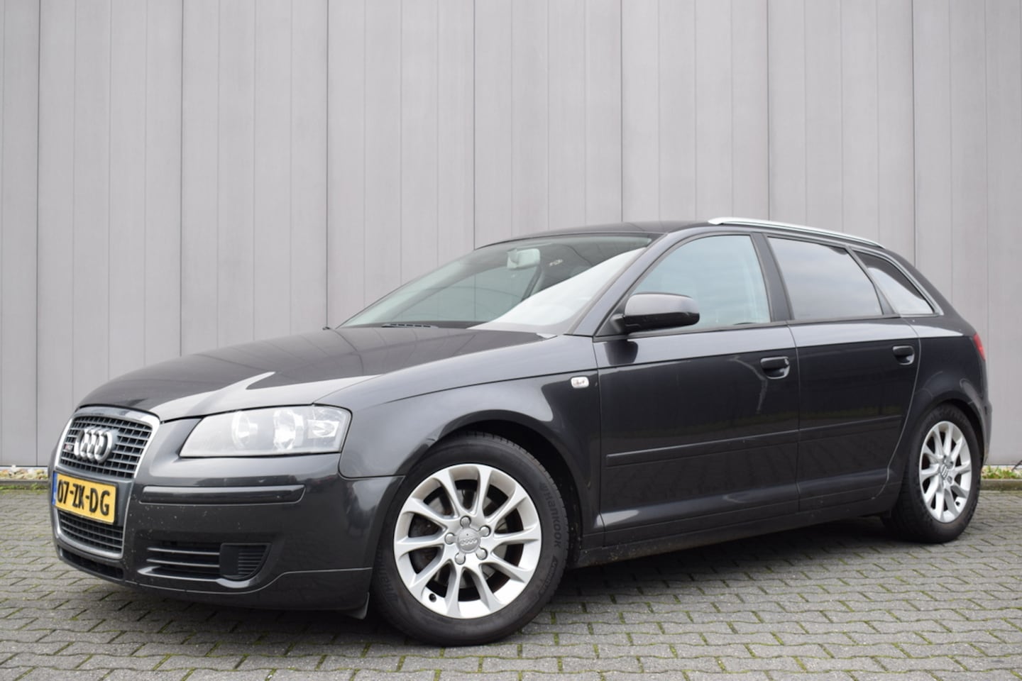 Audi A3 Sportback - 1.4 TFSi Attraction Business ECC | Half Leder | Sportstoelen | Navi | 16 Inch LMV - AutoWereld.nl