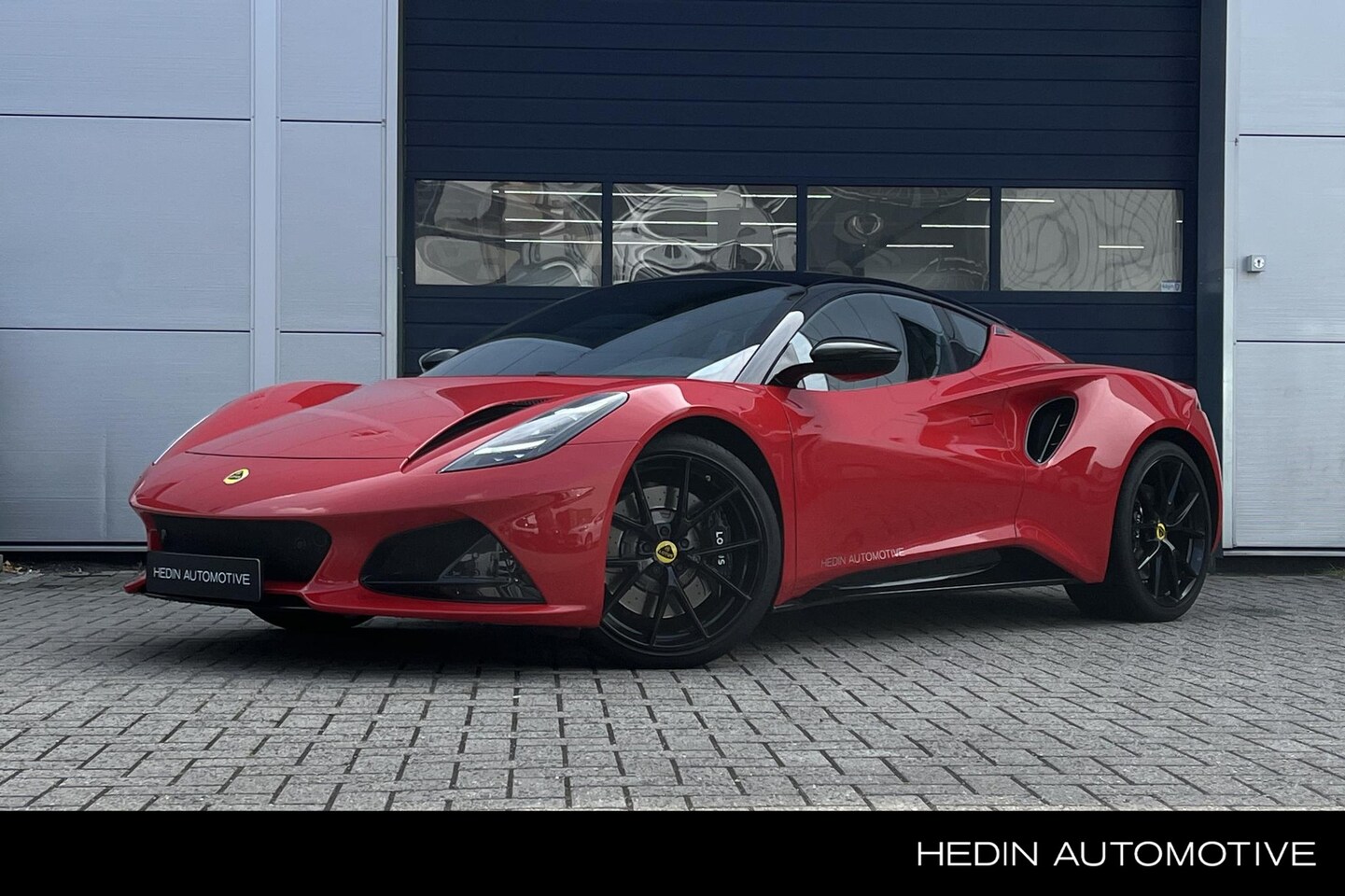 Lotus Emira - 2.0 T Automaat Full Black Pack| LED | KEF Sound System| Stoelverwarming| First Edition - AutoWereld.nl