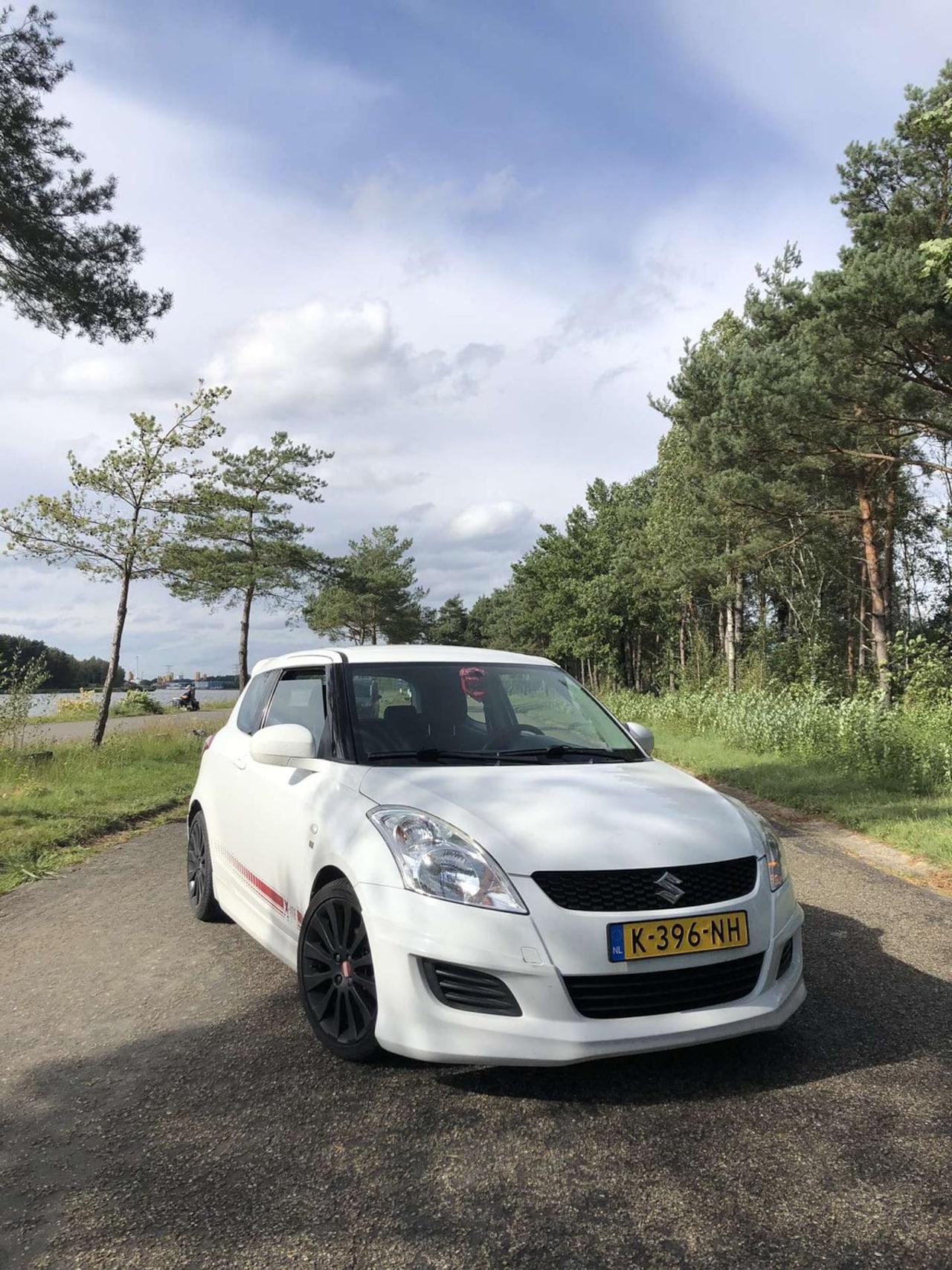 Suzuki Swift - 1.2 Exclusive EASSS X-ITE - AutoWereld.nl