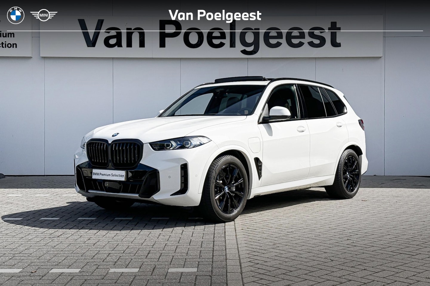 BMW X5 - xDrive50e Launch Edition | Selections | Innovation Pack | M Sport | Trekhaak - AutoWereld.nl