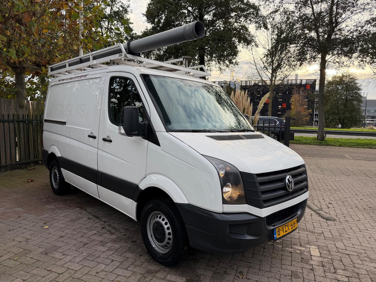 Volkswagen Crafter - 2.0 TDI L1H1 3Pers Glasresteel Lansing Camera Dealer Ond - AutoWereld.nl