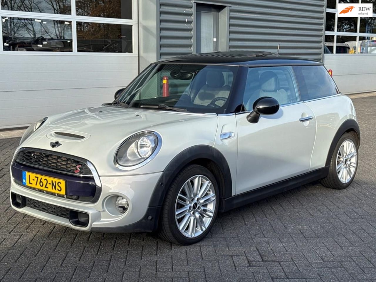 MINI Cooper S - Mini 2.0 Chili, panormadak, harman kardon - AutoWereld.nl