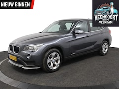 BMW X1 - sDrive20i Limited Series Automaat Cruise Navi Velgen