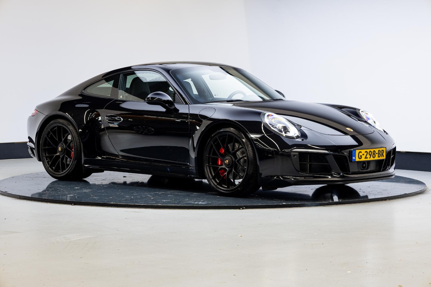 Porsche 911 - 3.0 Carrera GTS | Panoramadak | Sportchrono | Carbon | Bose |Sportuitlaat |Memory | Leder - AutoWereld.nl