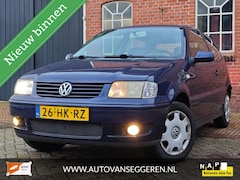 Volkswagen Polo - 1.4 - Elek. ramen/spiegels / Nieuwe APK