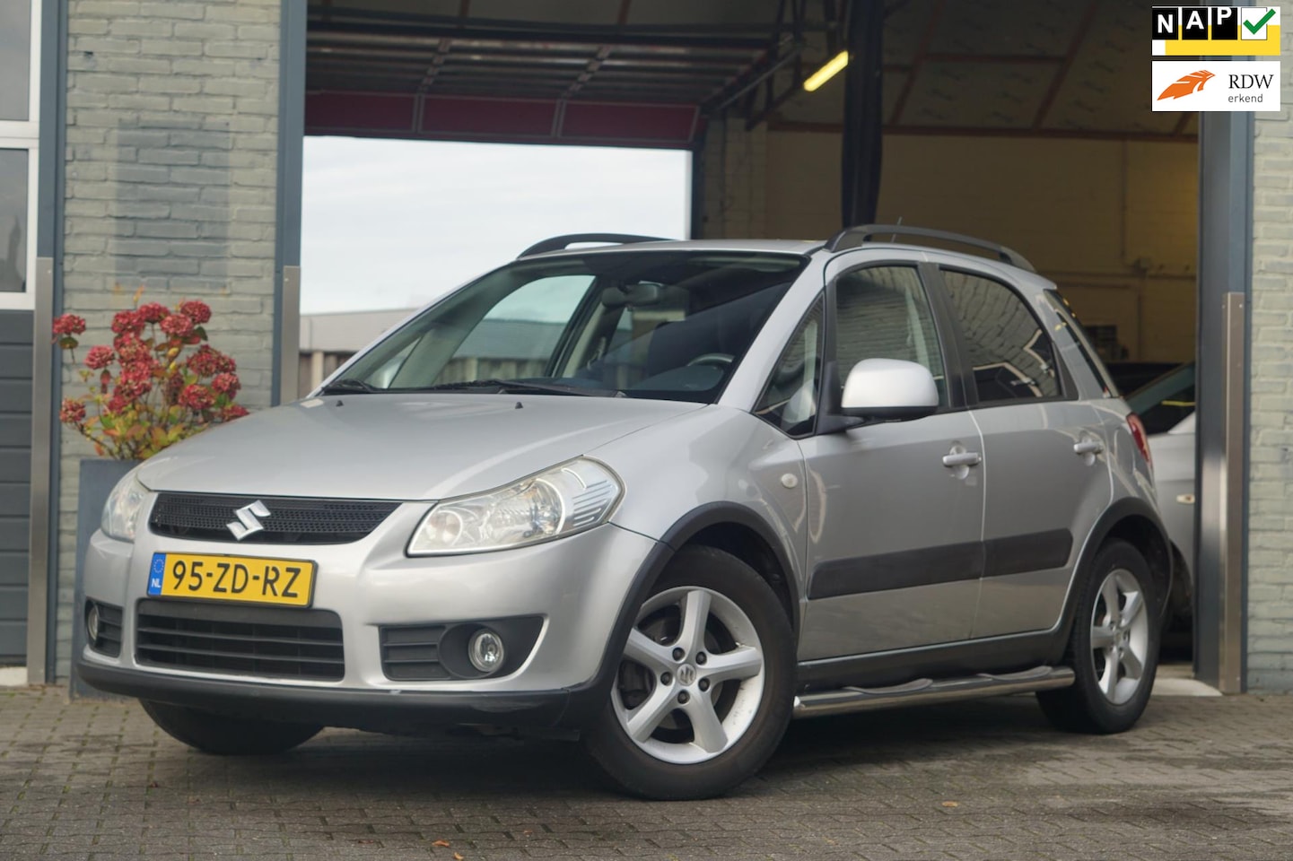 Suzuki SX4 - 1.6 Shogun|NAP|Airco|Trekhaak - AutoWereld.nl