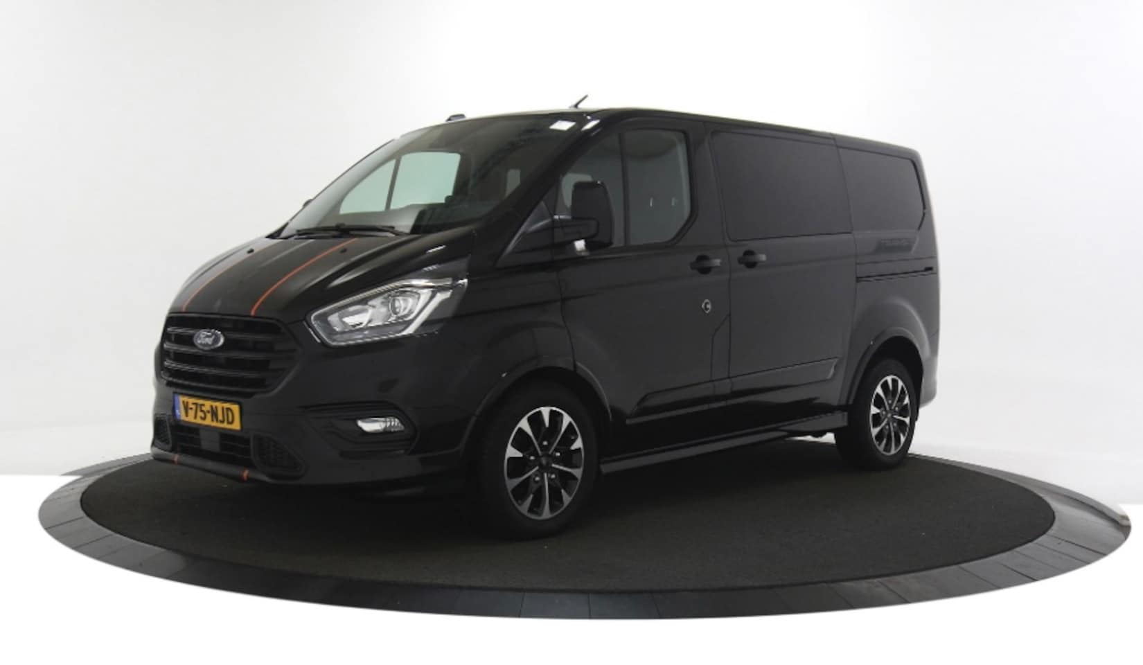 Ford Transit Custom - 2.0 TDCI L1 H1 Sport DC Automaat (wordt verwacht) - AutoWereld.nl