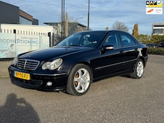 Mercedes-Benz C-klasse - 320 CDI Avantgarde Automaat/Navi/Airco/Leer