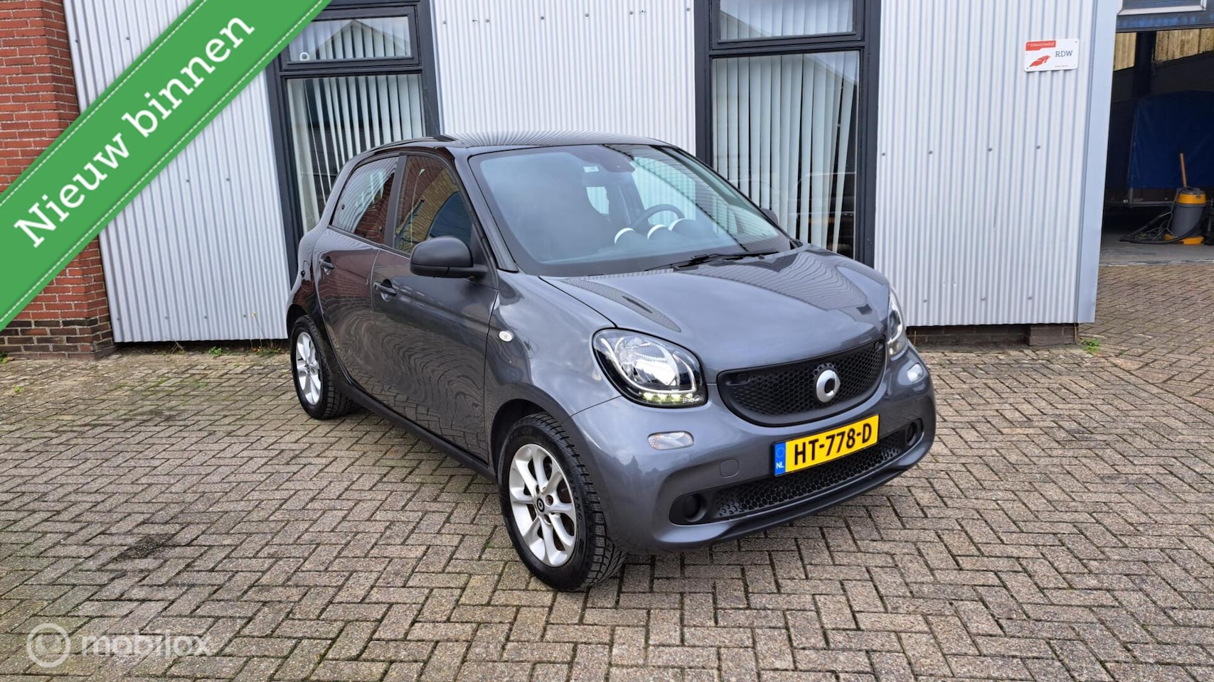 Smart Forfour - 1.0 Pure 1.0 Pure - AutoWereld.nl