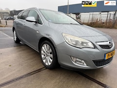 Opel Astra Sports Tourer - 1.4 Turbo Cosmo