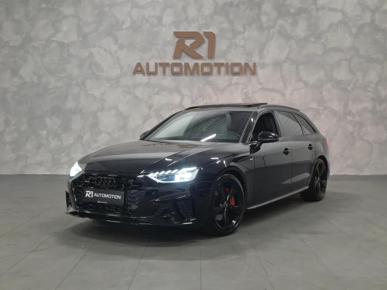 Audi A4 Avant - 45 TFSI quattro 3x S line S edition Competition PANO, HuD, 360 CAMERA, KEYLESS, SFEER, LED - AutoWereld.nl