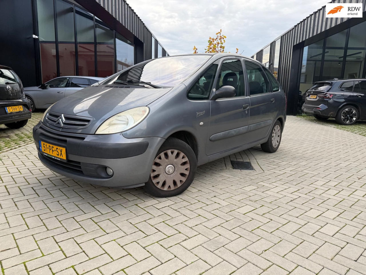 Citroën Xsara Picasso - 2.0i-16V Automaat Clima Cruise NL Auto NAP - AutoWereld.nl
