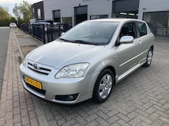 Toyota Corolla - 1.4 VVT-i S-Line
