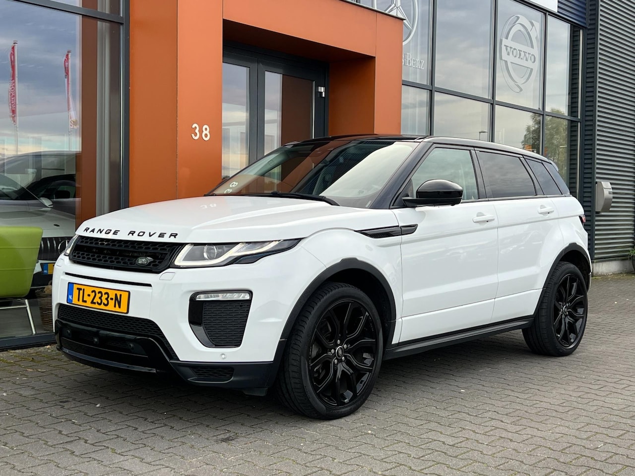 Land Rover Range Rover Evoque - 2.0 Si4 HSE|Aut.|DAB|Stoelverw. - AutoWereld.nl